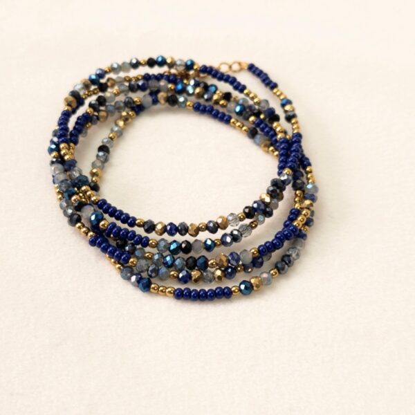 Collier‑bracelet Alma en perles de verre bleu – Merveilles en Soi